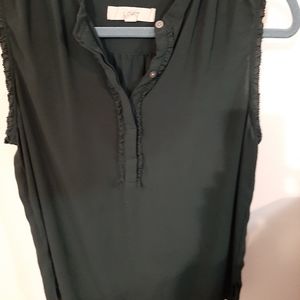 100% polyester sleeveless blouse